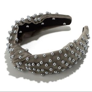 Lele Sadoughi Graphite Pearl Velvet Headband